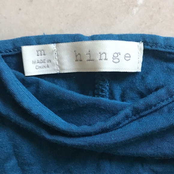 3 tank tops Medium to Large - Picture 4 of 5